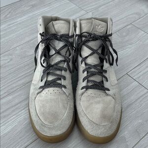 Adidas Tubular Invader 2.0 Brown Sneakers NO.S80404